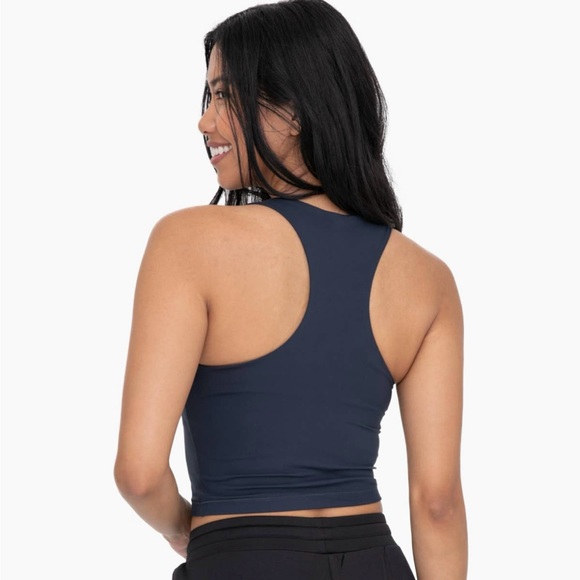Venice Racerback Active Top - Picture 2 of 2